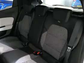 Renault Clio (2021) thumbnail 9