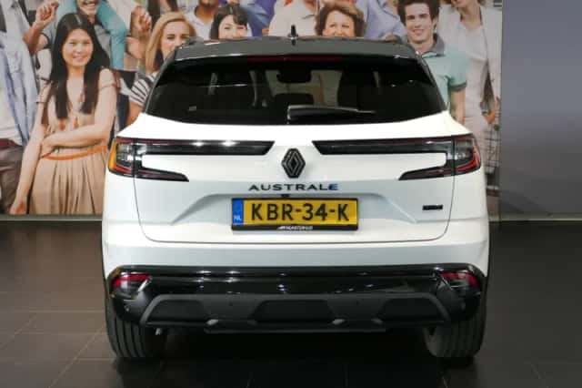 Renault Austral (2024) thumbnail 4
