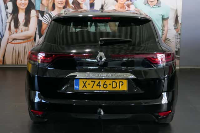 Renault Mégane (2023) thumbnail 4