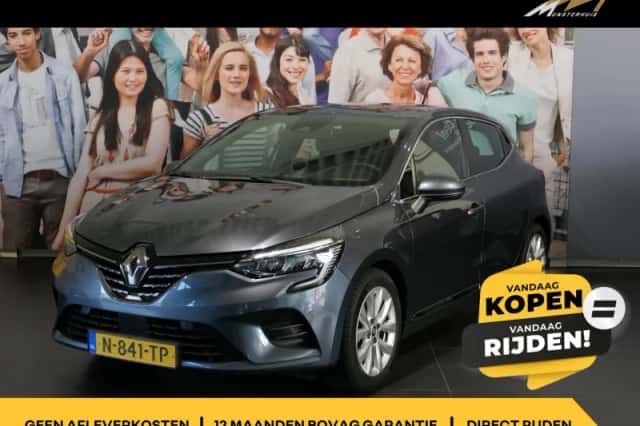 Renault Clio (2022) thumbnail 1