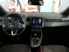 Renault Clio (2022) thumbnail 10