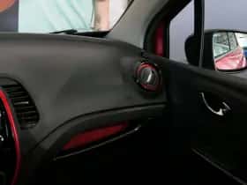 Renault Captur (2016) thumbnail 19