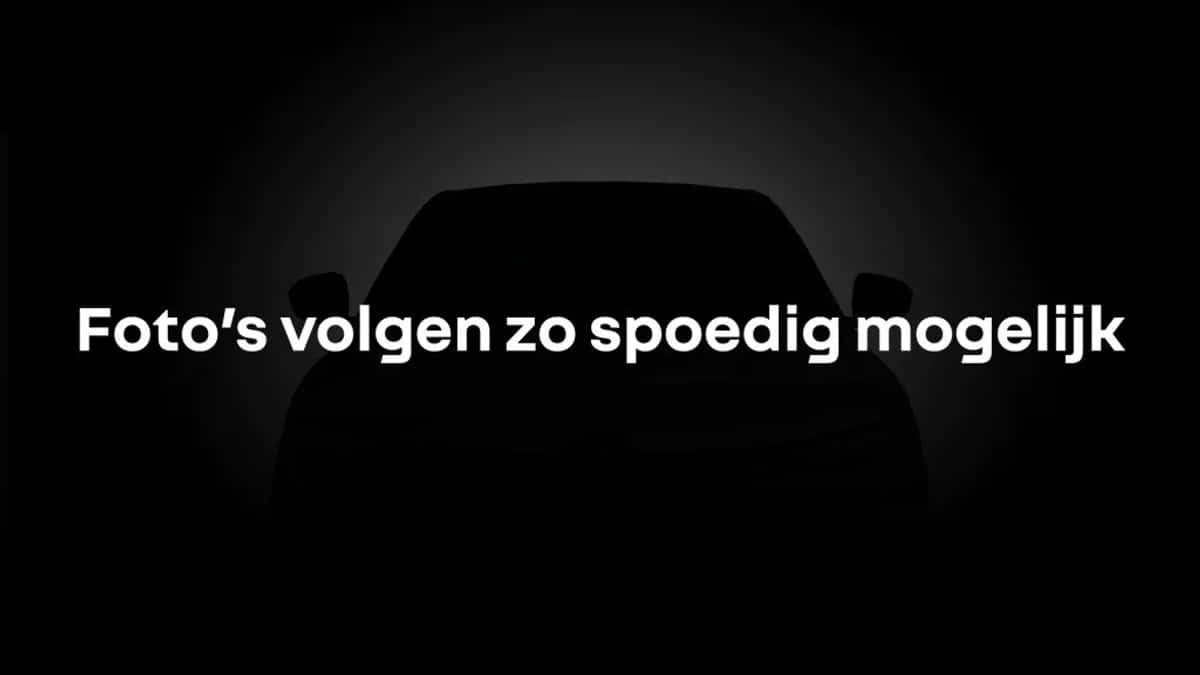 Renault Captur (2022) — foto 1