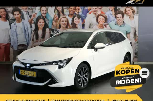 Toyota Corolla (2023) thumbnail 1