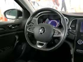 Renault Mégane (2018) thumbnail 17