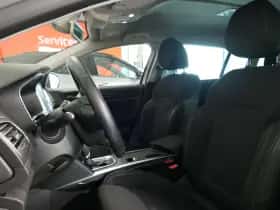 Renault Mégane (2018) thumbnail 27