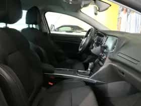 Renault Mégane (2018) thumbnail 48