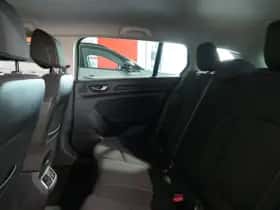 Renault Mégane (2018) thumbnail 10