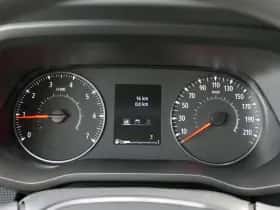Renault Trafic (2023) thumbnail 15