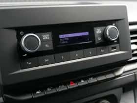 Renault Trafic (2023) thumbnail 23
