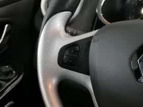 Renault Clio (2013) thumbnail 13