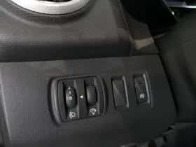 Renault Clio (2013) thumbnail 24