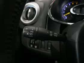 Renault Clio (2013) thumbnail 26