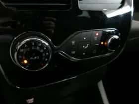 Renault Clio (2013) thumbnail 28