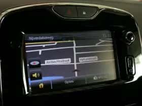 Renault Clio (2013) thumbnail 32
