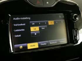 Renault Clio (2013) thumbnail 34