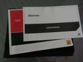 Renault Clio (2013) thumbnail 42