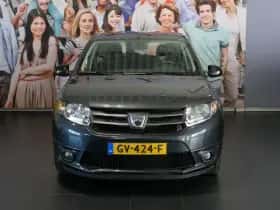 Dacia Sandero (2015) thumbnail 2