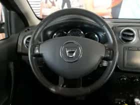 Dacia Sandero (2015) thumbnail 11