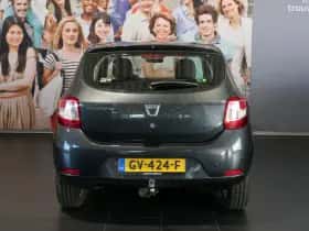 Dacia Sandero (2015) thumbnail 4