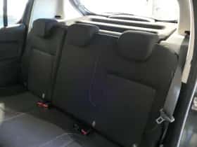 Dacia Sandero (2015) thumbnail 8