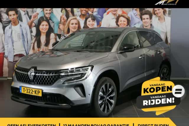 Renault Austral (2023) thumbnail 1