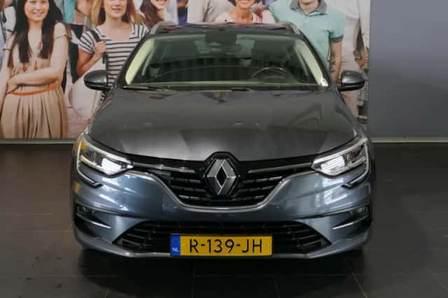 Renault Mégane (2022) thumbnail 2
