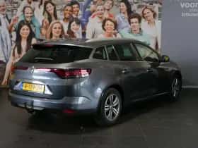 Renault Mégane (2022) thumbnail 2