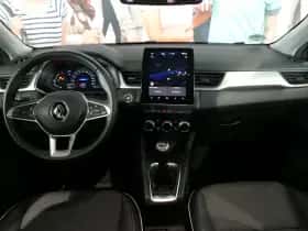 Renault Captur (2022) thumbnail 11