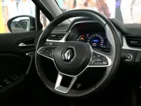 Renault Captur (2022) thumbnail 12