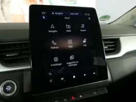 Renault Captur (2022) thumbnail 29