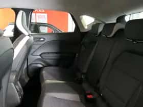 Renault Captur (2022) thumbnail 8