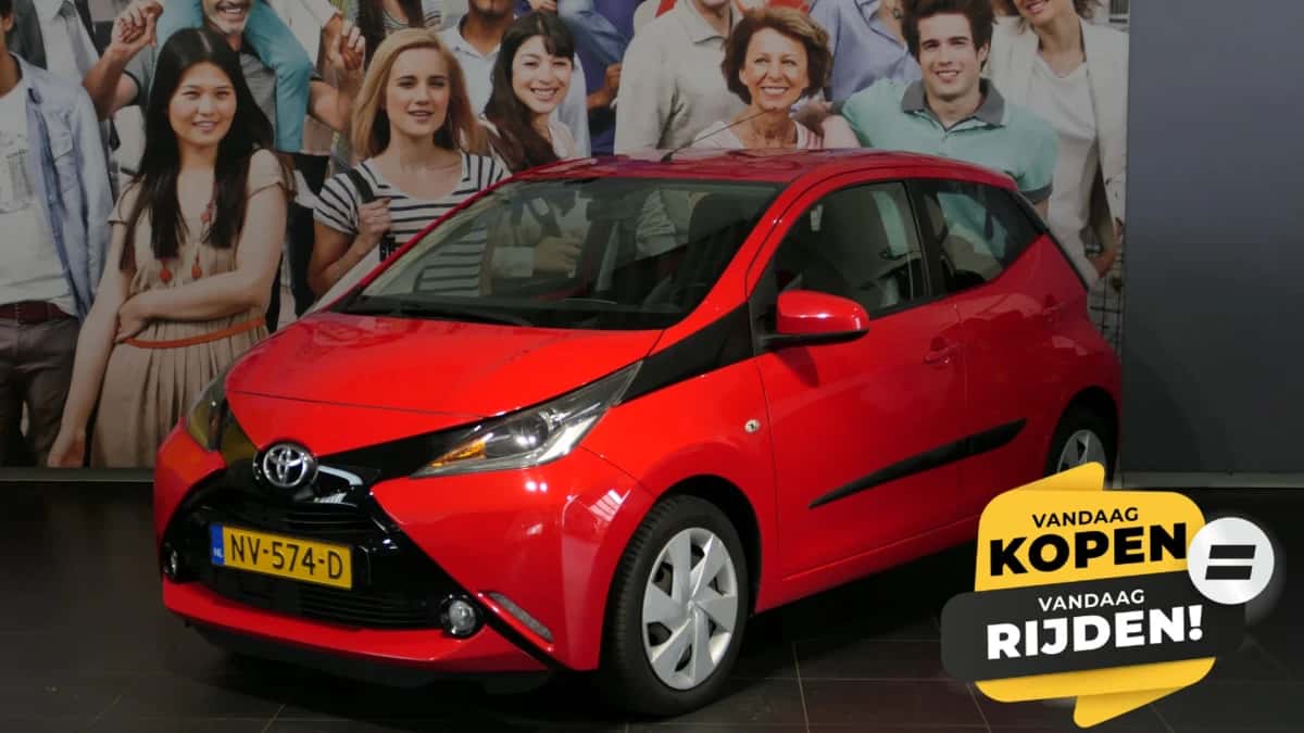Toyota Aygo (2017) — foto 1