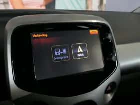 Toyota Aygo (2017) thumbnail 32