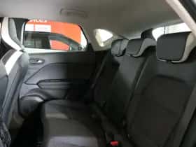 Renault Captur (2020) thumbnail 9