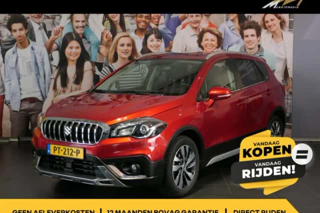 Suzuki S-Cross (2017) thumbnail 1