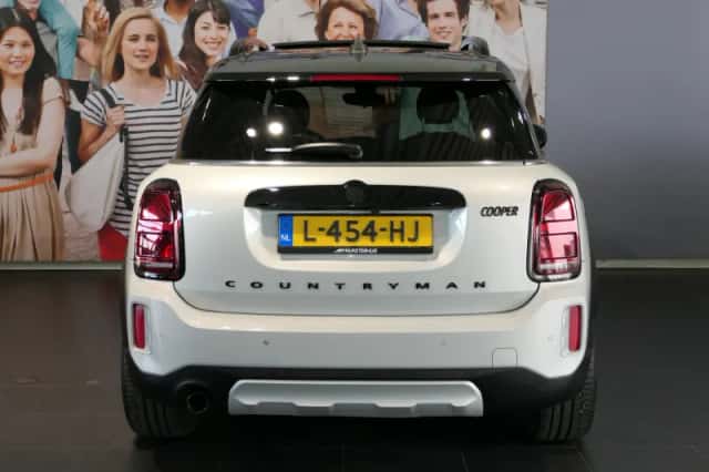 MINI Countryman (2021) thumbnail 4