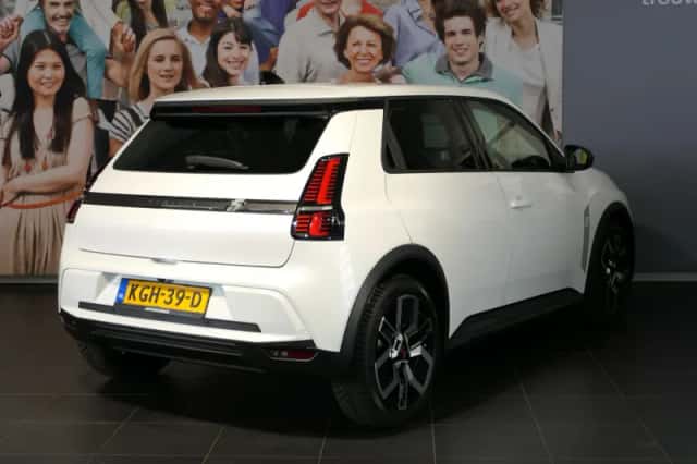 Renault 5 (2026) thumbnail 3