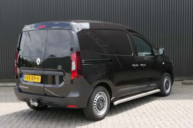 Renault Express (2023) thumbnail 3