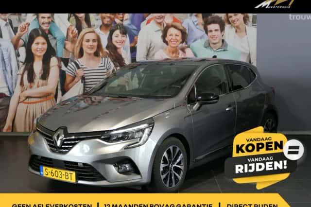 Renault Clio (2022) thumbnail 1