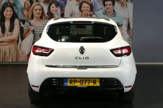 Renault Clio (2018) thumbnail 4