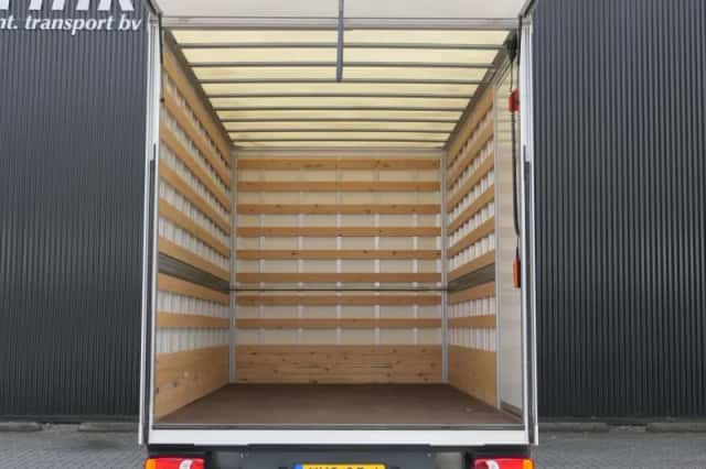 Renault Master (2023) thumbnail 6