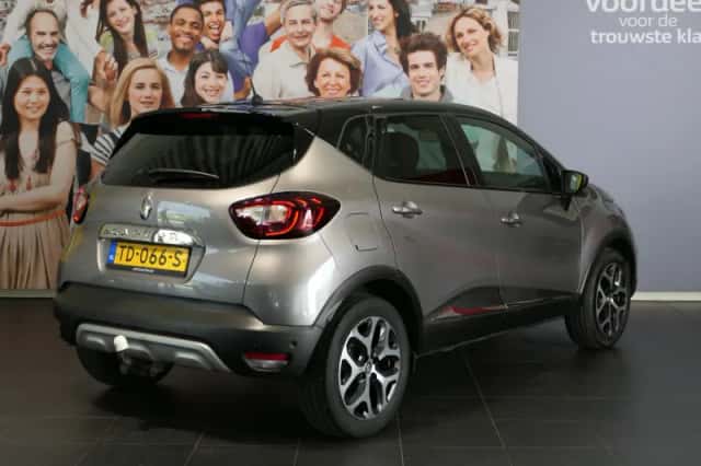 Renault Captur (2018) thumbnail 3