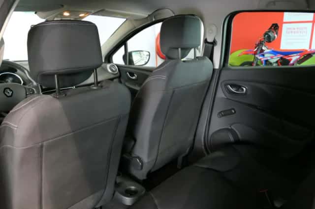Renault Clio (2018) thumbnail 6