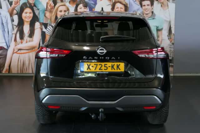 Nissan Qashqai (2023) thumbnail 4