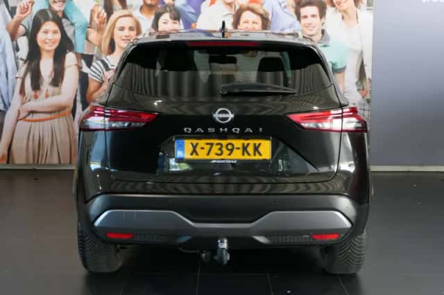 Nissan Qashqai (2023) thumbnail 4
