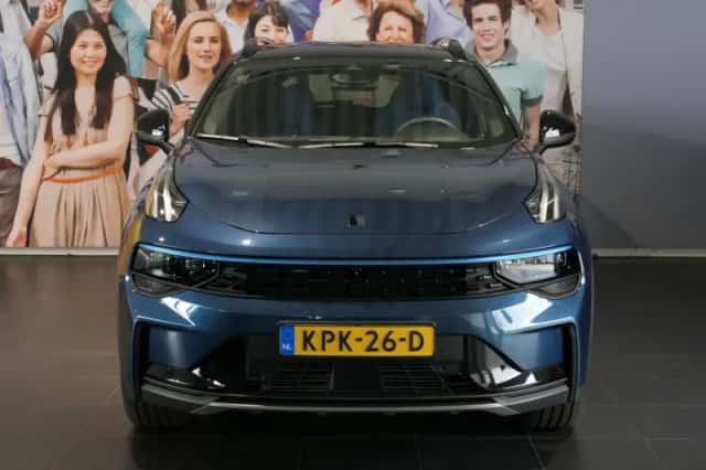 Lynk & Co 01 (2024) thumbnail 2
