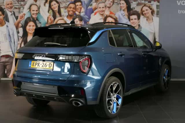 Lynk & Co 01 (2024) thumbnail 3