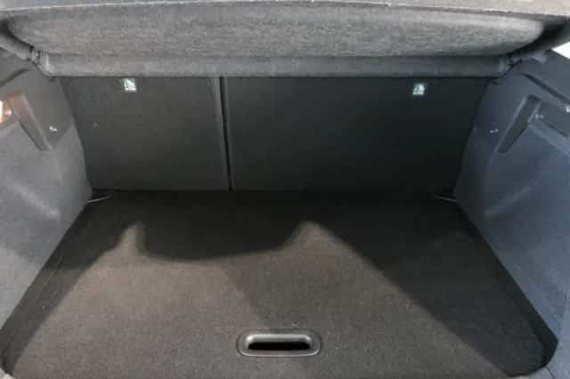 Renault Captur (2020) thumbnail 5