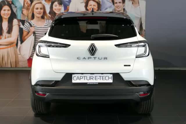 Renault Captur (2026) thumbnail 4